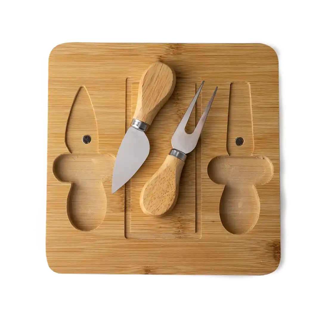 Kit Queijo com tábua de bambu com canaleta, faca com ponta e garfo
